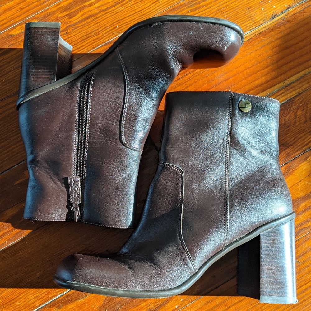 Vintage 90s Tommy Hilfiger ankle boots sz 11